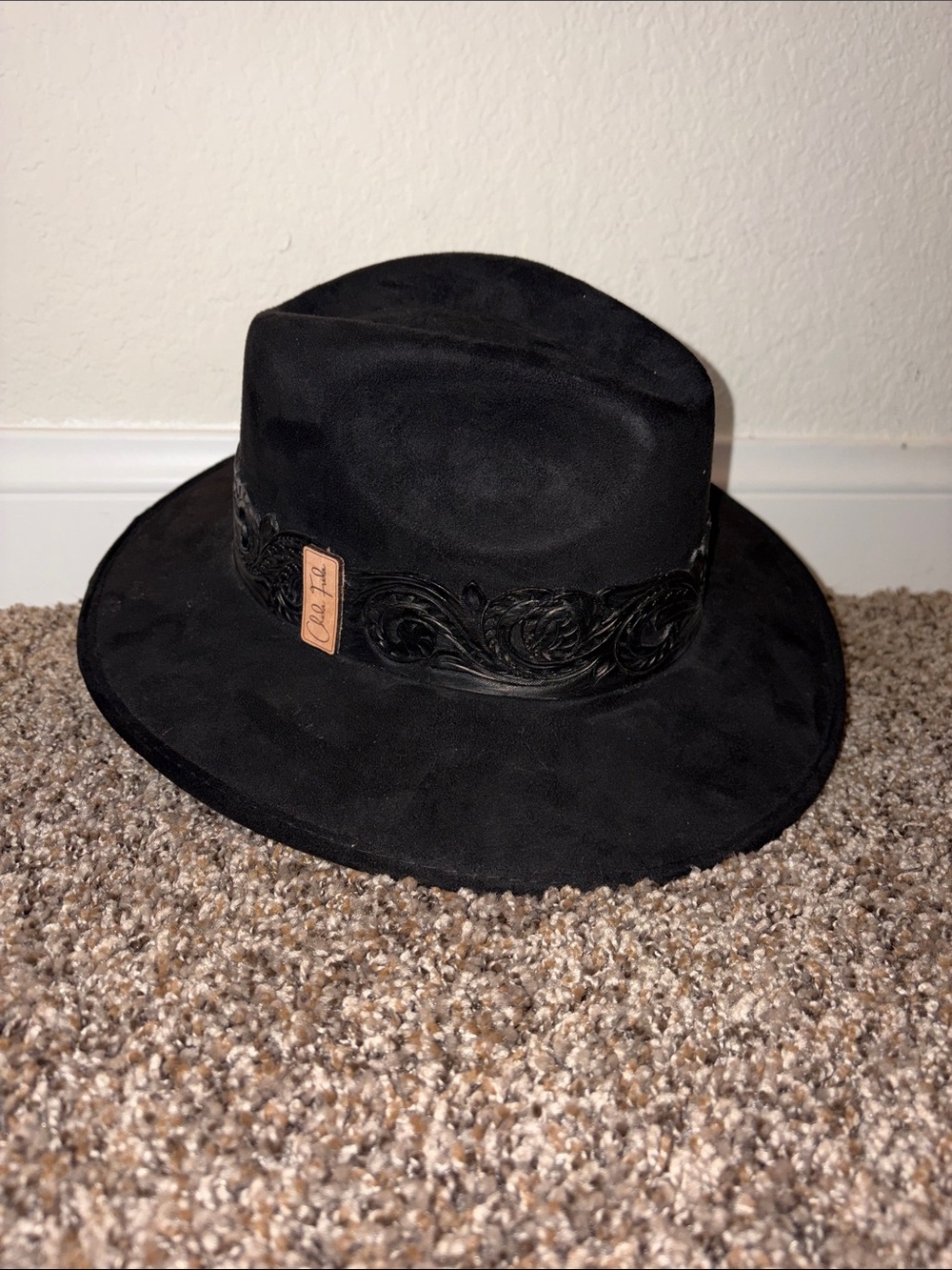 Black Wide-Brim Suede Western Hat